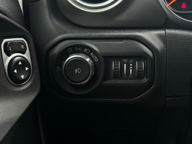 2018 Jeep Wrangler Sahara 4x4