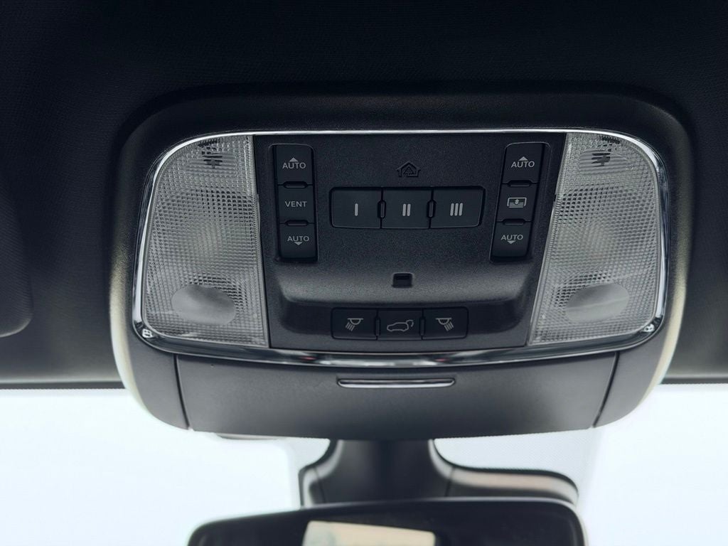 2021 Jeep Grand Cherokee 80th Anniversary Edition
