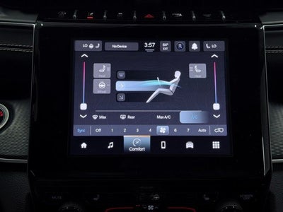 2023 Jeep Grand Cherokee Laredo 4x4