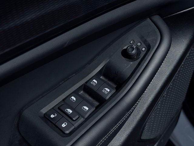 2025 Jeep Grand Cherokee Altitude 4x4