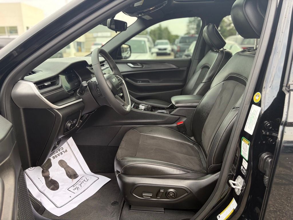 2023 Jeep Grand Cherokee Altitude X