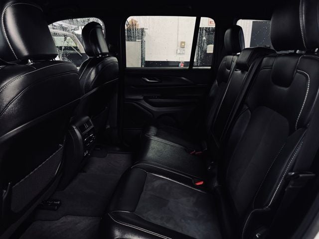 2025 Jeep Grand Cherokee Altitude 4x4