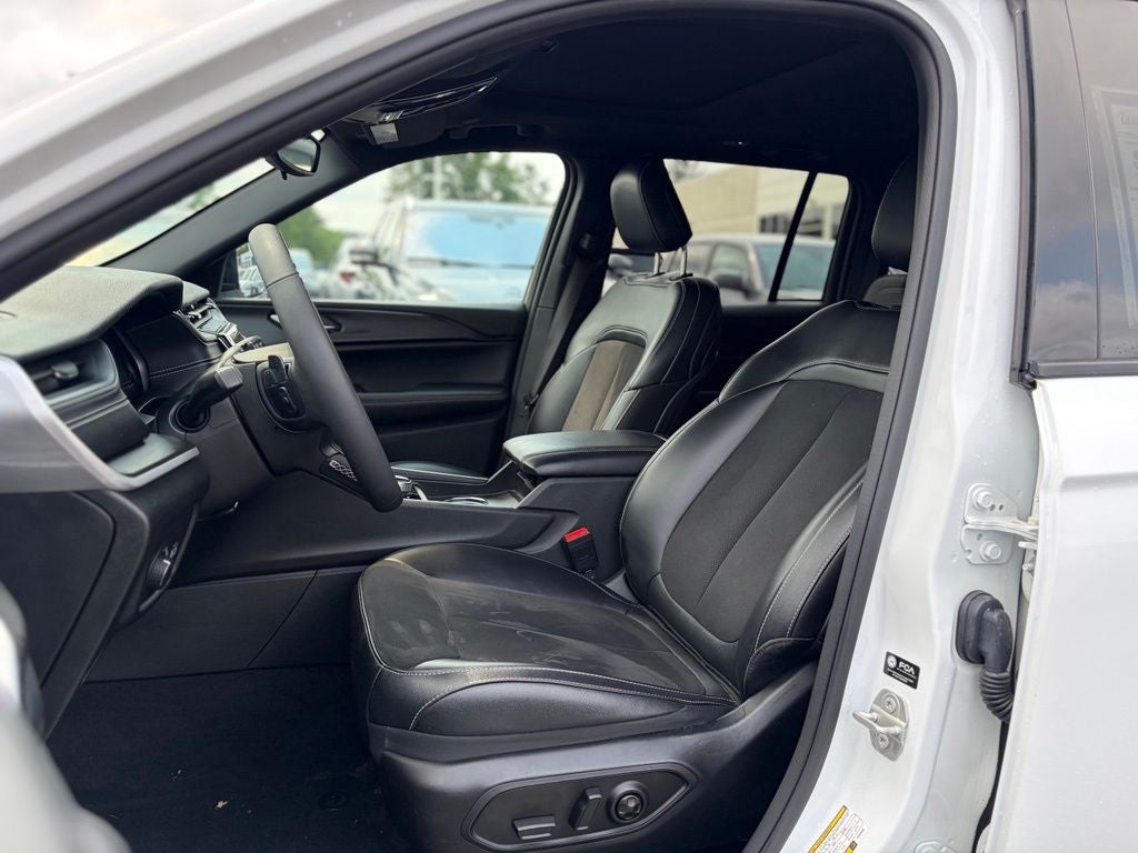 2023 Jeep Grand Cherokee Altitude X 4x4