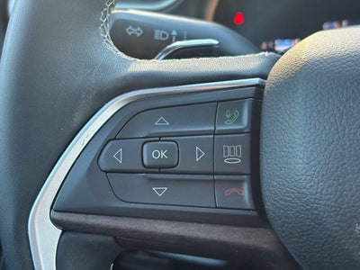 2023 Jeep Grand Cherokee Limited * Certified Pre-Owned *