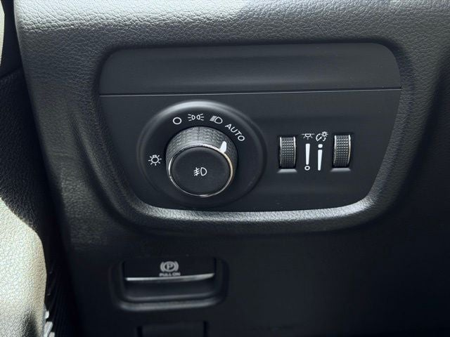 2023 Jeep Grand Cherokee Overland 4x4
