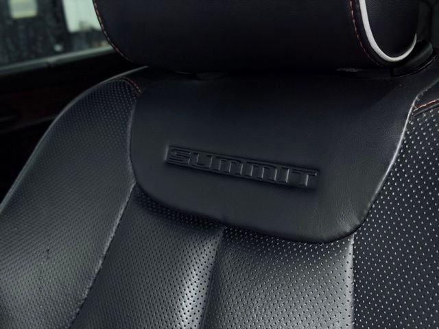 2022 Jeep Grand Cherokee L Summit 4x4