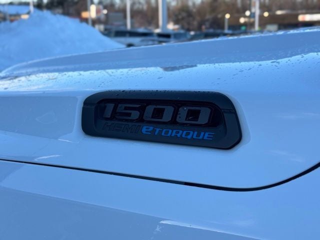 2024 RAM 1500 Big Horn Crew Cab 4x4 5'7' Box