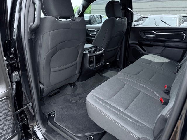 2024 RAM 1500 Big Horn Crew Cab 4x4 5'7' Box