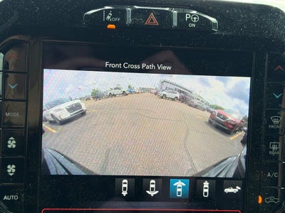 2019 RAM 1500 Laramie Crew Cab 4x4 5'7' Box