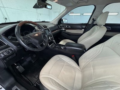 2019 Ford Explorer Platinum