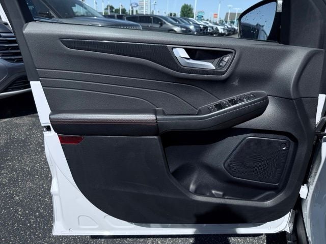 2024 Ford Escape Hybrid ST-Line Select