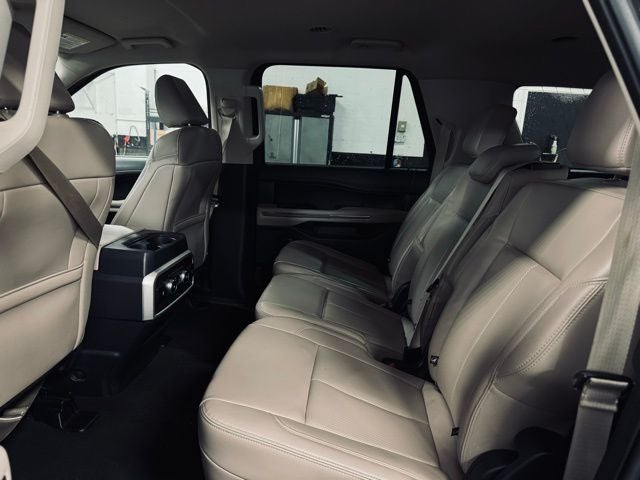2024 Ford Expedition Max XLT MAX
