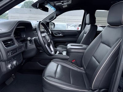 2024 GMC Yukon 4WD SLT