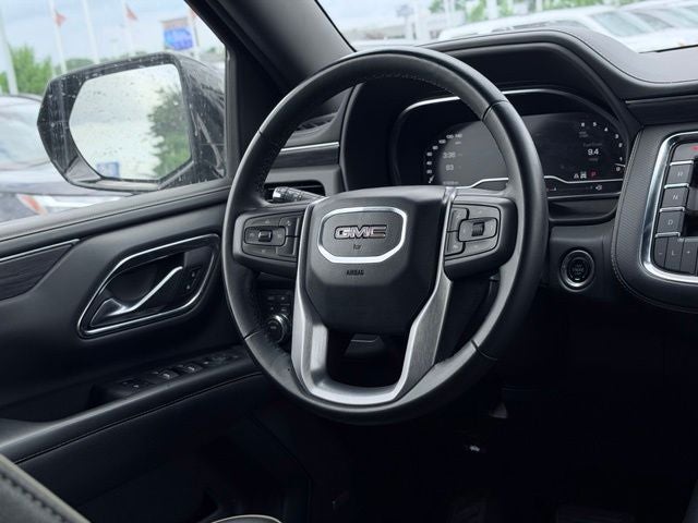 2024 GMC Yukon 4WD SLT