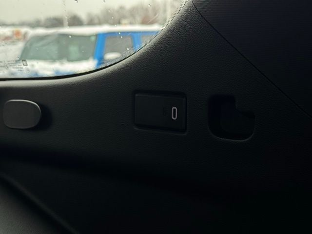 2021 GMC Yukon 4WD Denali