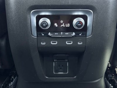 2021 GMC Yukon XL 4WD SLT
