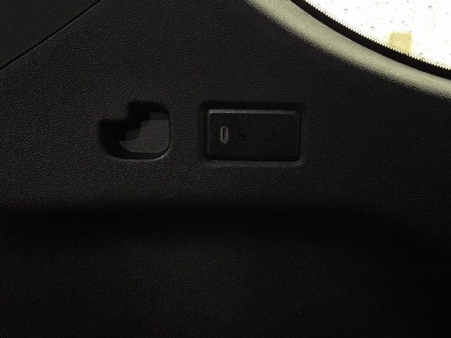 2022 GMC Yukon XL 4WD Denali