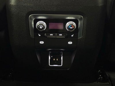 2022 GMC Yukon XL 4WD Denali