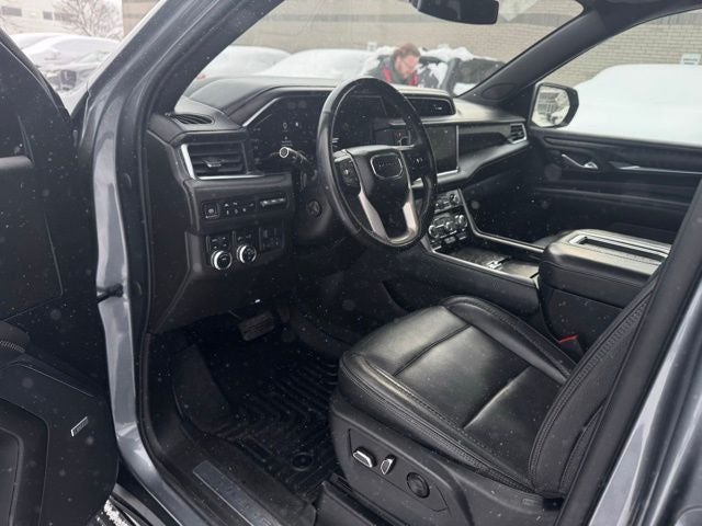 2022 GMC Yukon XL 4WD Denali