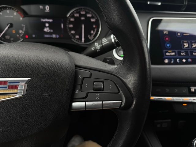 2023 Cadillac XT4 AWD Premium Luxury