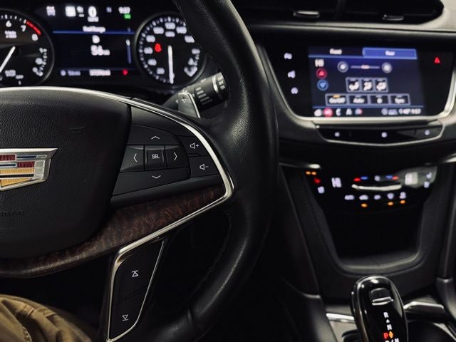 2020 Cadillac XT5 AWD Sport