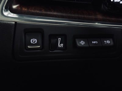 2020 Cadillac XT5 AWD Sport