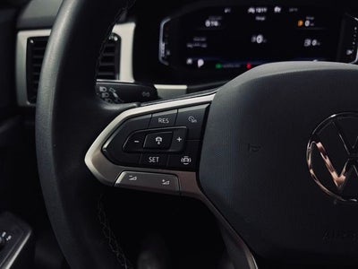 2022 Volkswagen Atlas 3.6L V6 SE w/Technology