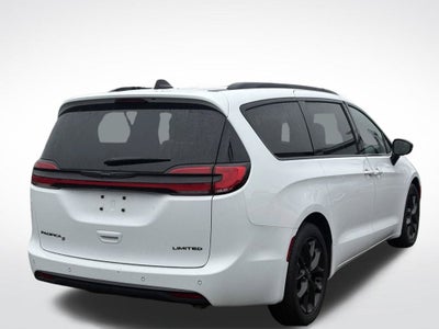 2025 Chrysler Pacifica Limited