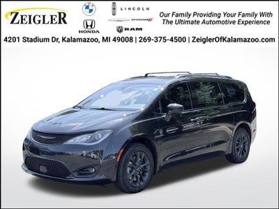 2020 Chrysler Pacifica AWD Launch Edition