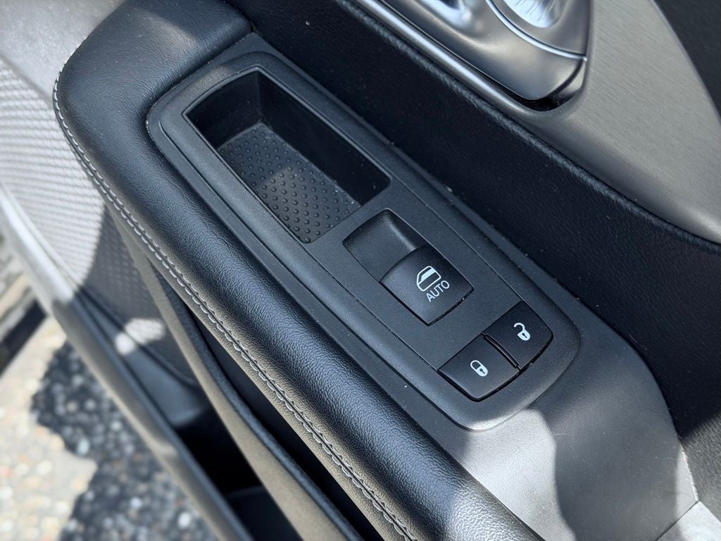 2020 Chrysler Pacifica AWD Launch Edition