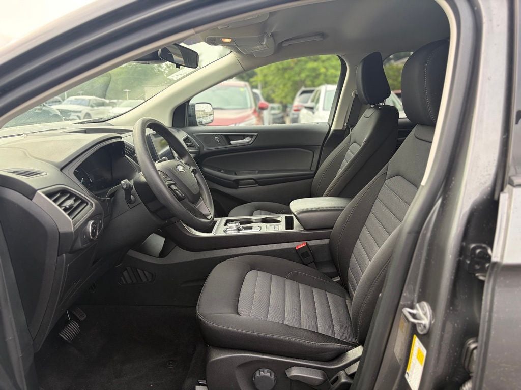 2023 Ford Edge SE