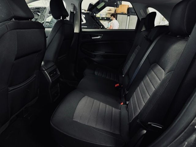 2023 Ford Edge SE