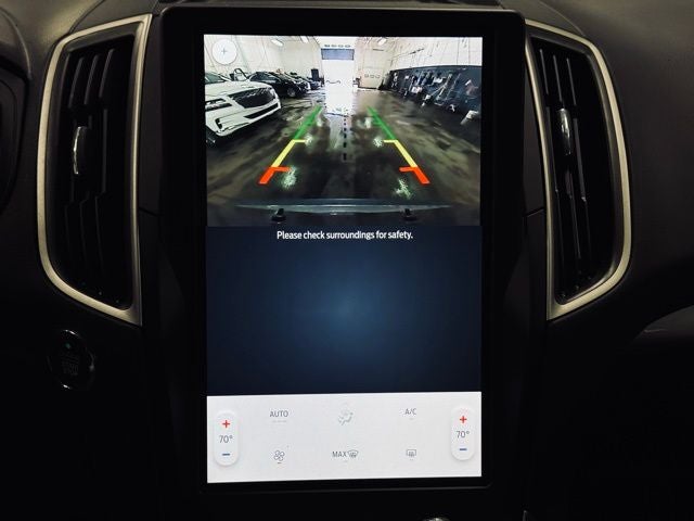 2023 Ford Edge SE