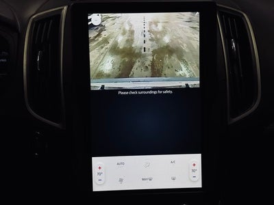 2023 Ford Edge SE