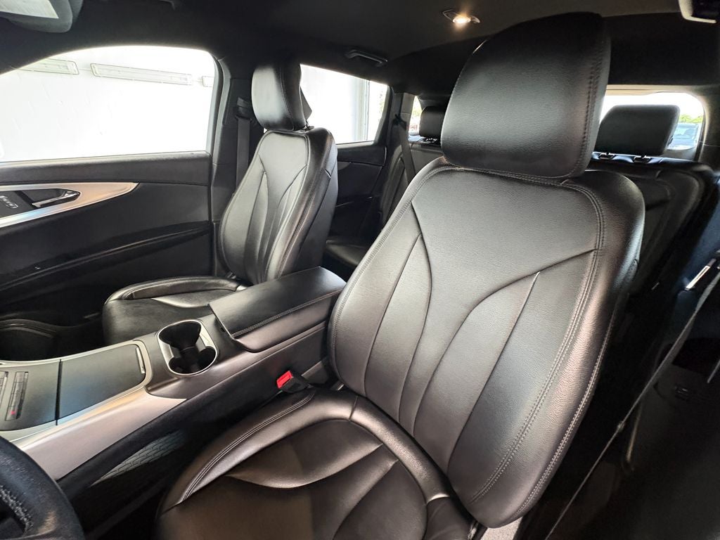 2019 Lincoln Nautilus Standard