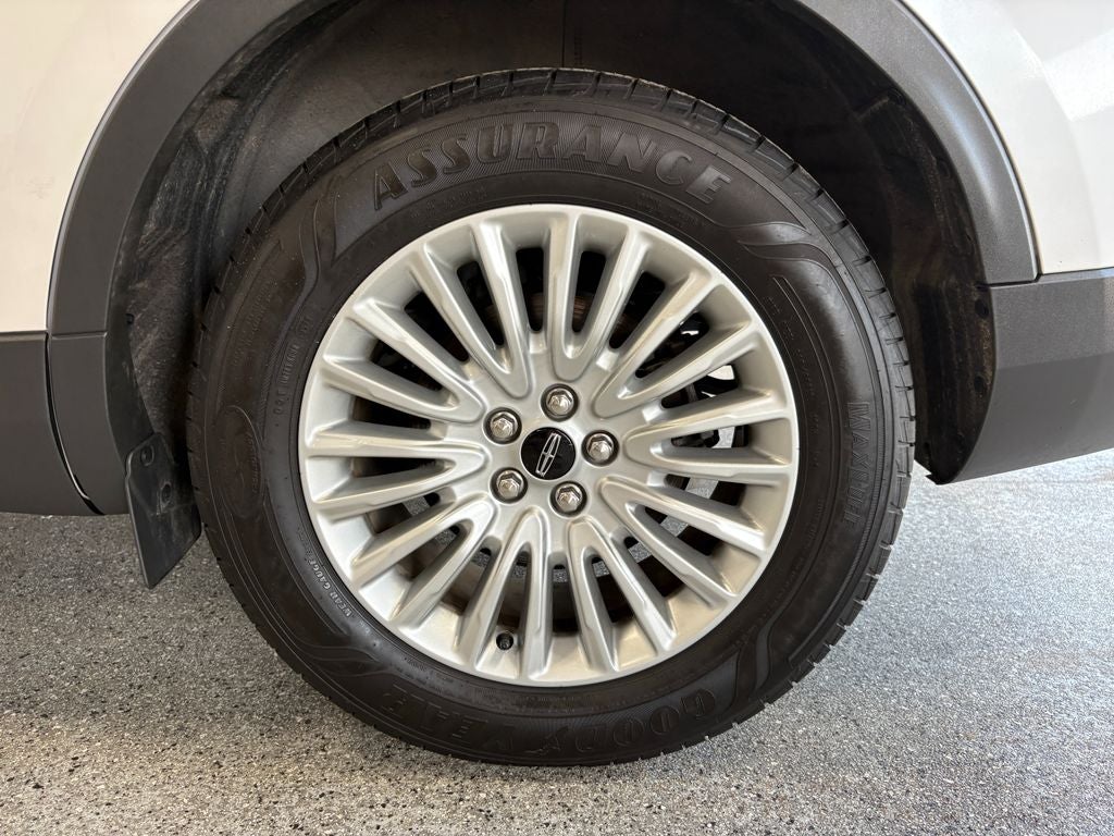 2019 Lincoln Nautilus Standard