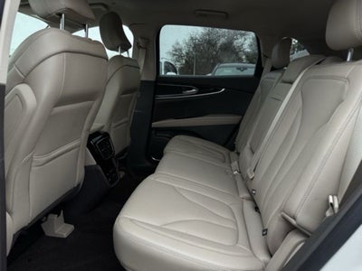 2022 Lincoln Nautilus Standard