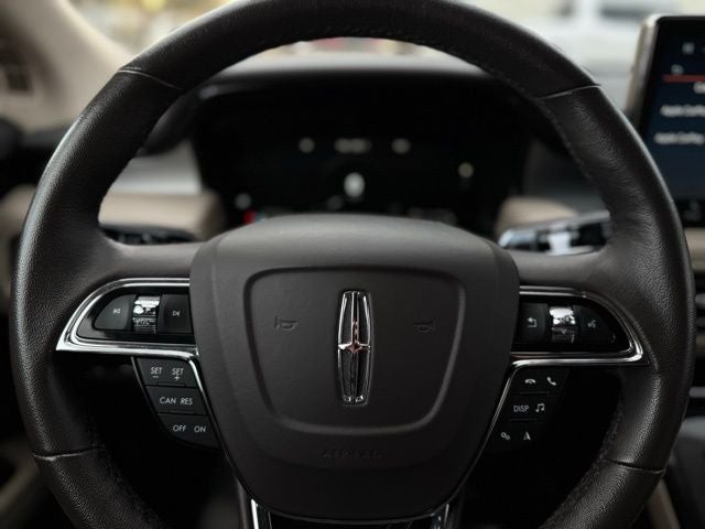 2023 Lincoln Nautilus Standard