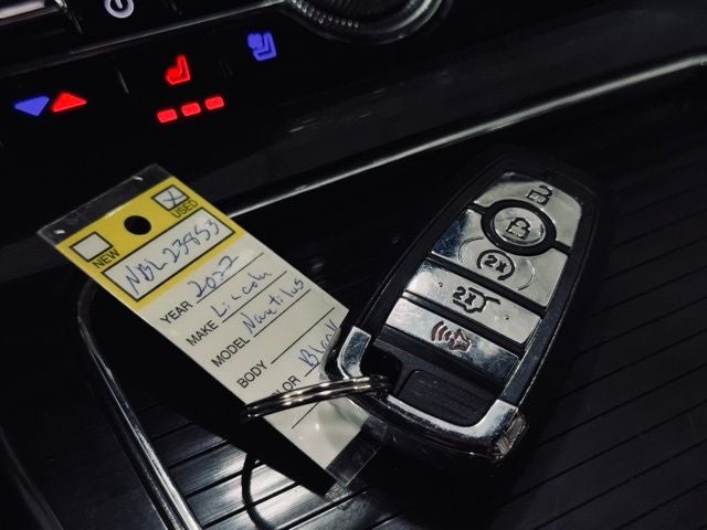 2022 Lincoln Nautilus Reserve