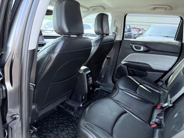 2022 Jeep Compass Latitude Lux 4x4