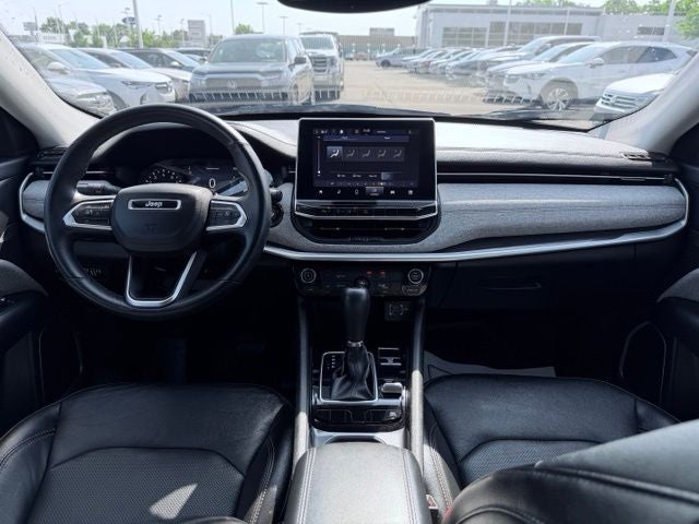 2022 Jeep Compass Latitude Lux 4x4