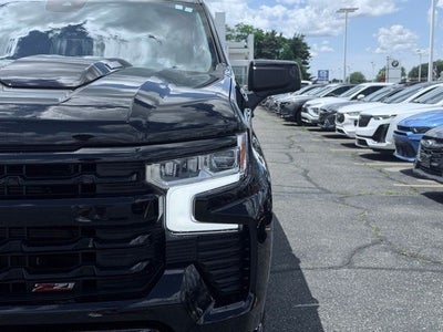2025 Chevrolet Silverado 1500 4WD Crew Cab Short Bed LT Trail Boss