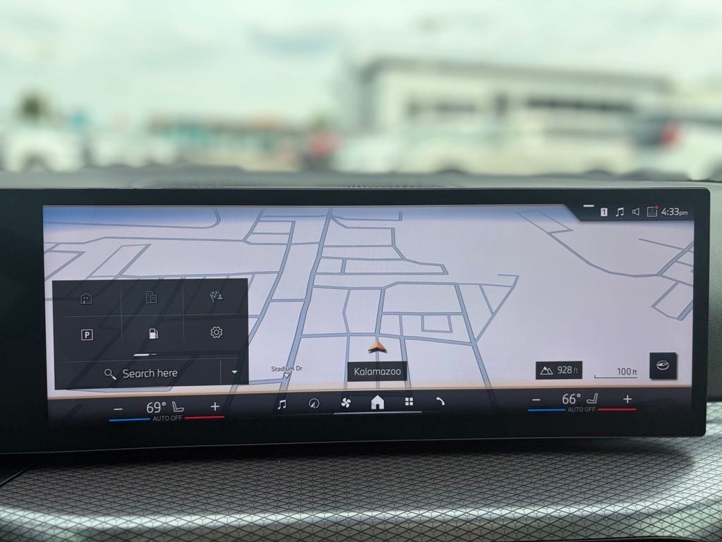2025 BMW 2 Series 230i xDrive