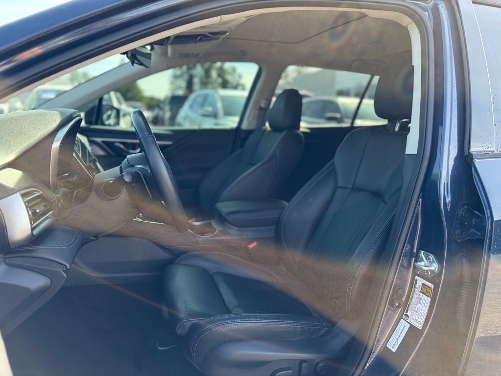 2024 Subaru Outback Touring XT