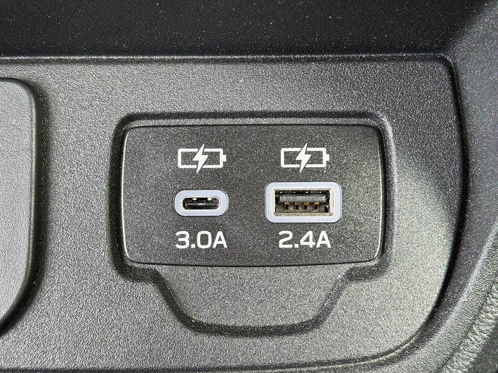 2024 Subaru Ascent Base 8-Passenger
