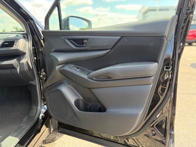 2024 Subaru Ascent Base 8-Passenger