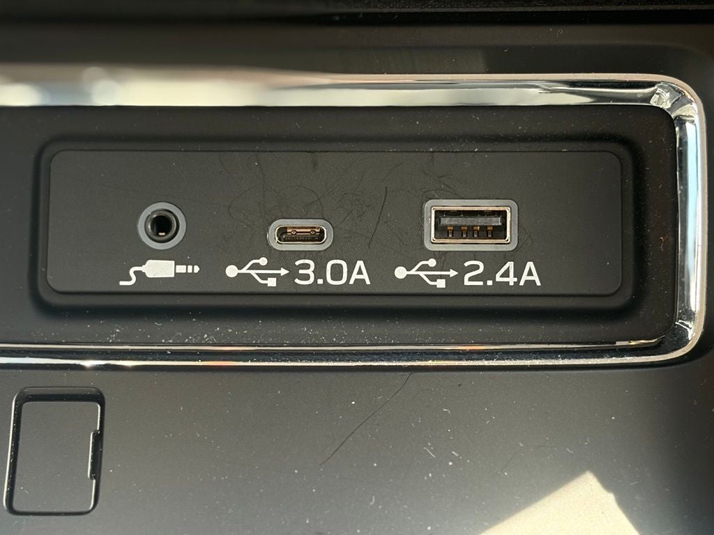 2024 Subaru Ascent Base 8-Passenger