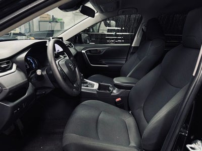 2023 Toyota RAV4 Hybrid LE