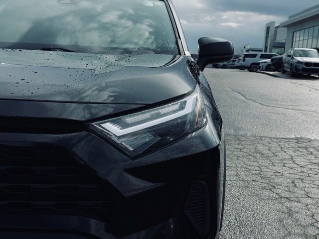 2023 Toyota RAV4 Hybrid LE