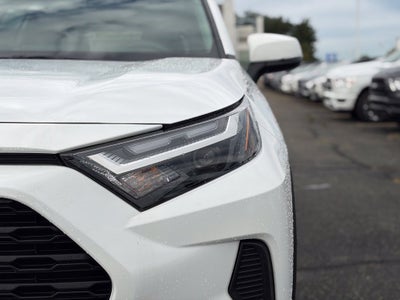 2024 Toyota RAV4 Hybrid LE